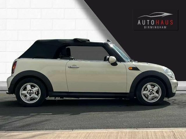 Mini Convertible 1.6 Cooper 120 Bhp White #3