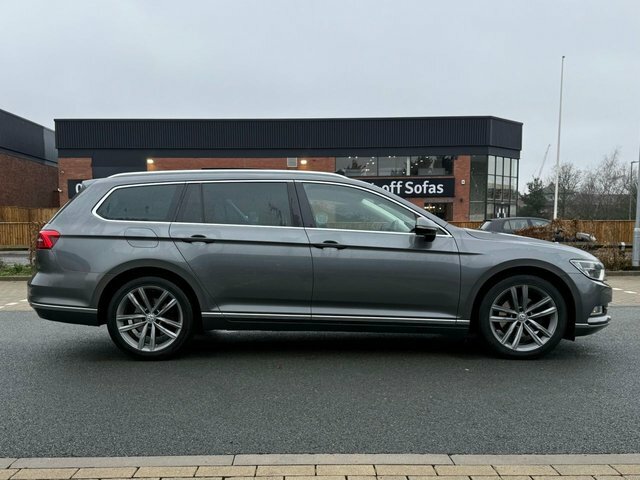 Volkswagen Passat 2.0 Tdi Bluemotion Tech Gt Estate Dsg E AJ66PXA Grey #3