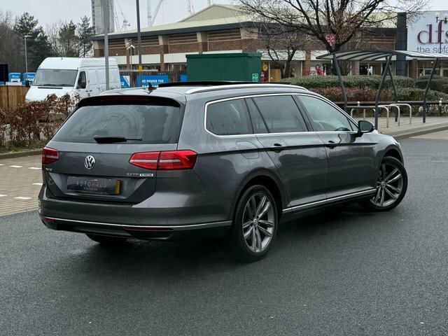 Volkswagen Passat 2.0 Tdi Bluemotion Tech Gt Estate Dsg E AJ66PXA Grey #4
