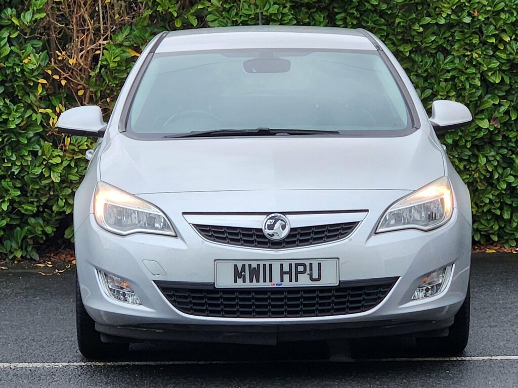 Vauxhall Astra 1.6 16V Se Euro 5 Silver #2