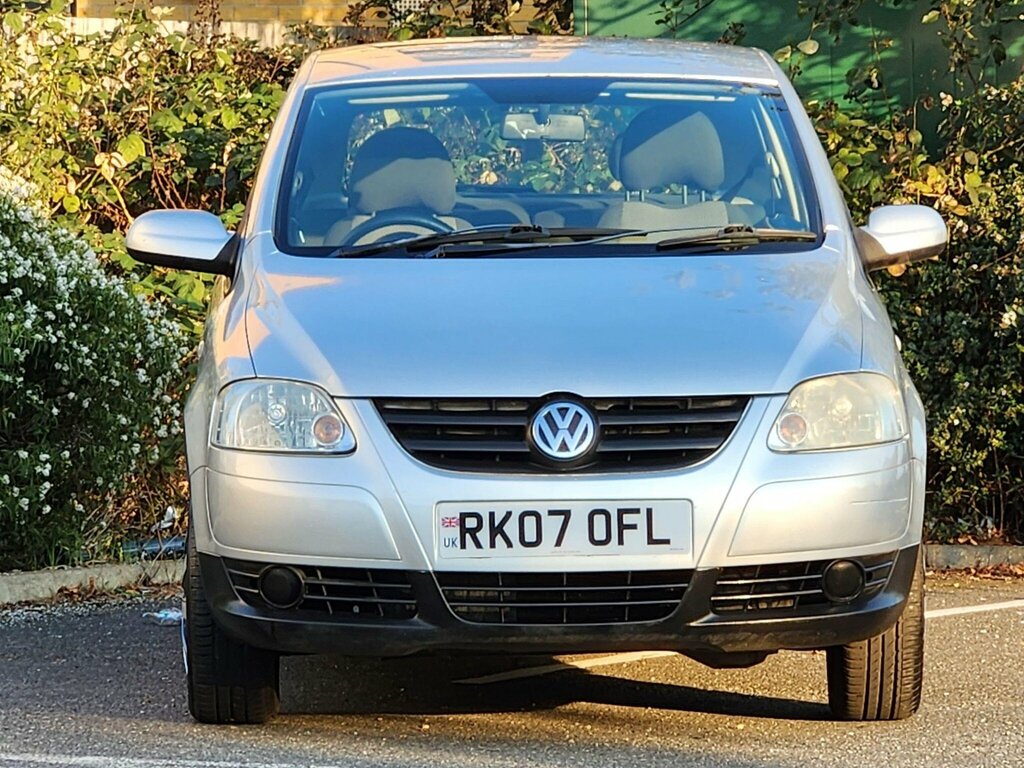 Volkswagen Fox 1.4 16V Urban Fox Euro 4 Silver #2