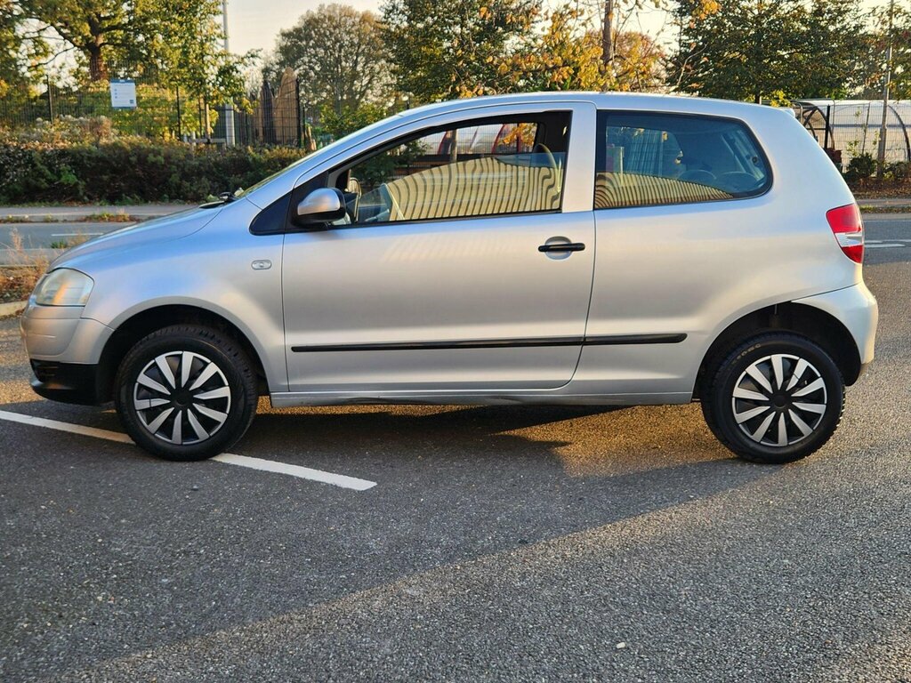 Volkswagen Fox 1.4 16V Urban Fox Euro 4 Silver #4