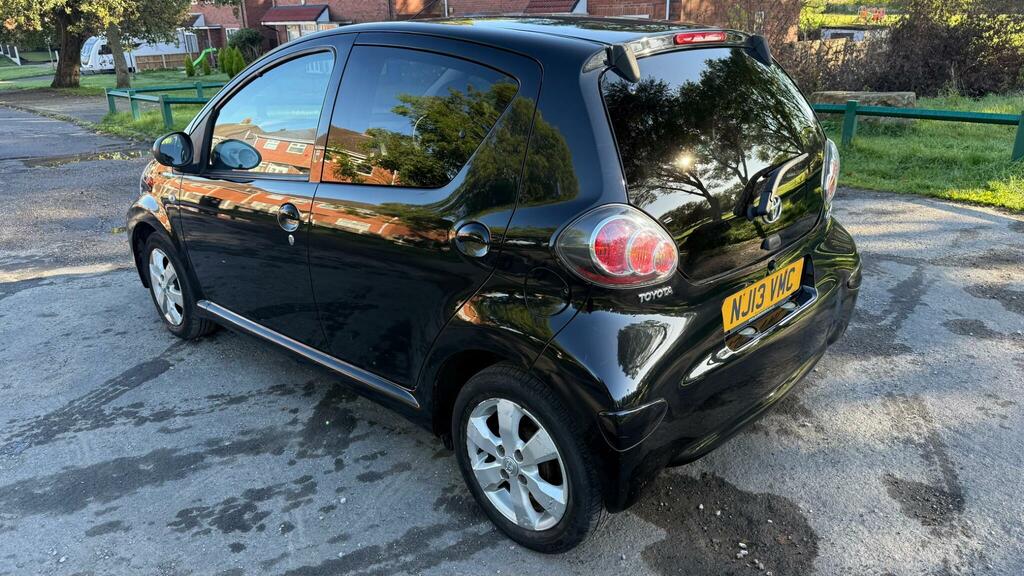 Toyota Aygo 1.0 Vvt-i Fire Euro 5 NJ13VMC Black #4