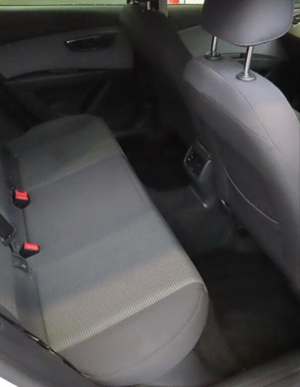 Seat Leon 1.6 Tdi Se Dynamic Euro 6 Ss FG20EGY White #5