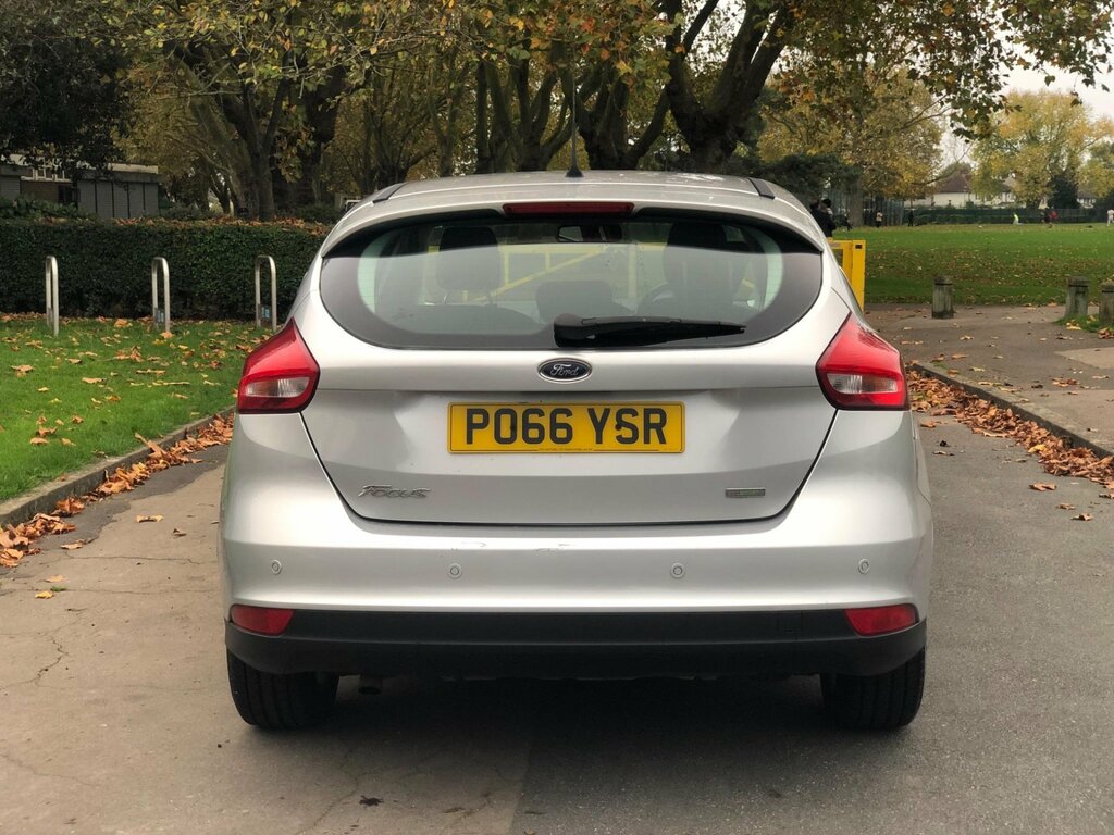 Ford Focus 1.0T Ecoboost Titanium Euro 6 Ss PO66YSR Silver #6