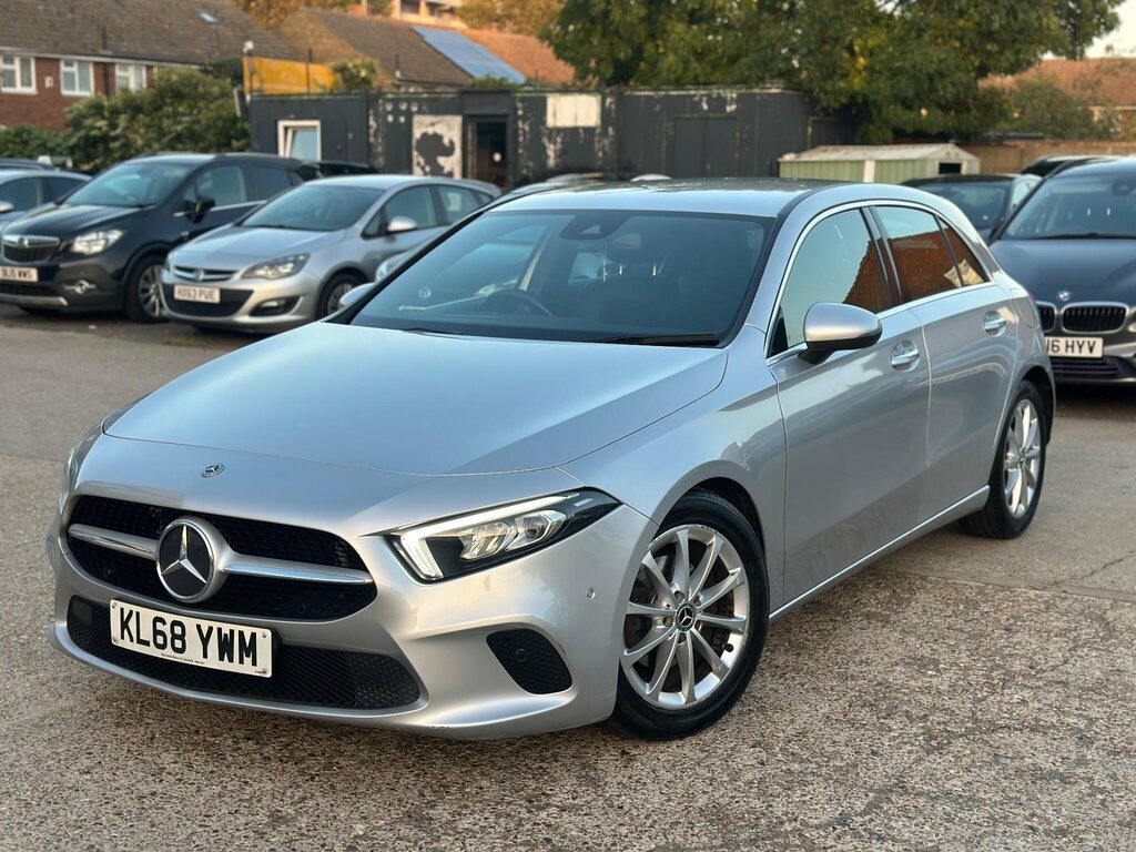 Mercedes-Benz A Class 1.5 A180d Sport Premium 7G-dct Euro 6 Ss Silver