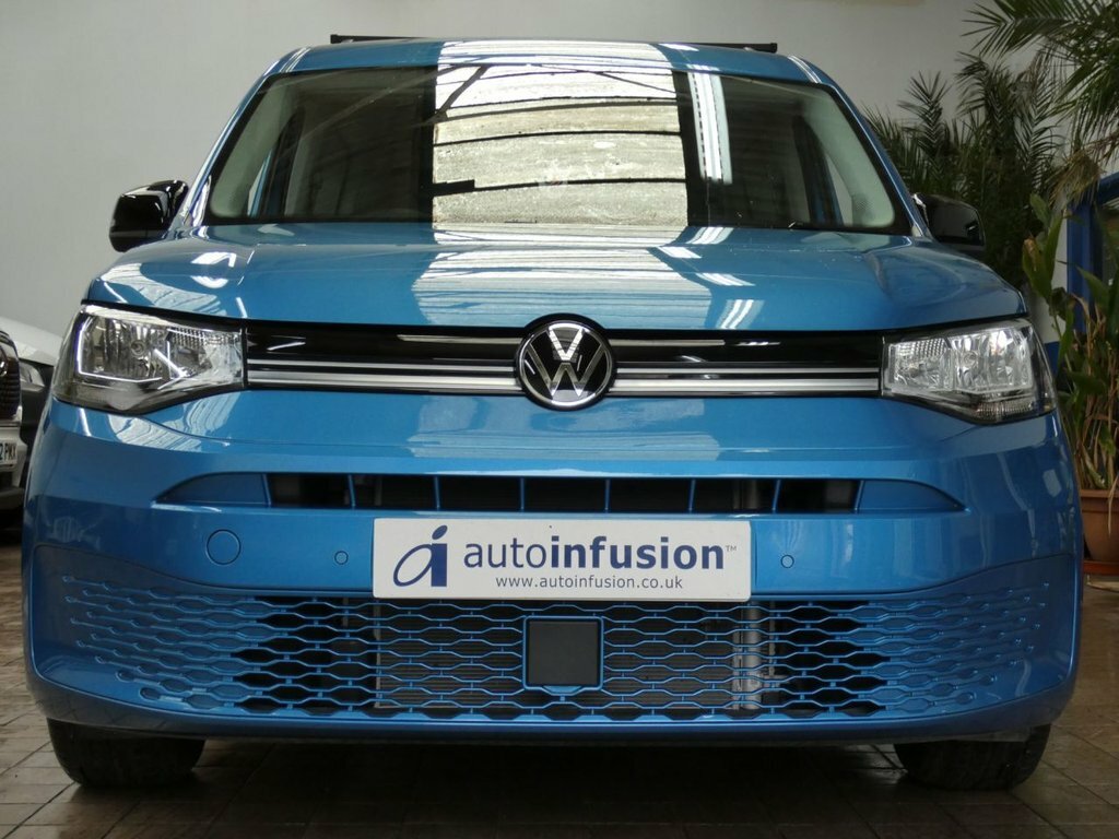 Volkswagen Caddy Maxi Life 2L Life Blue #2