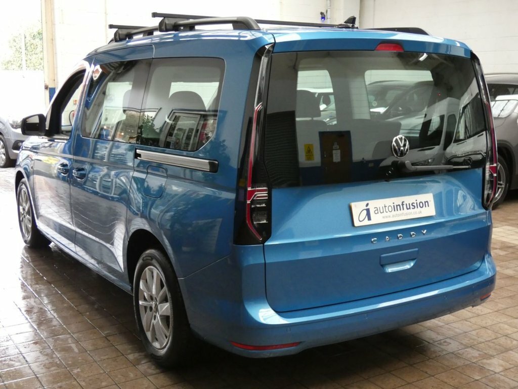 Volkswagen Caddy Maxi Life 2L Life Blue #4
