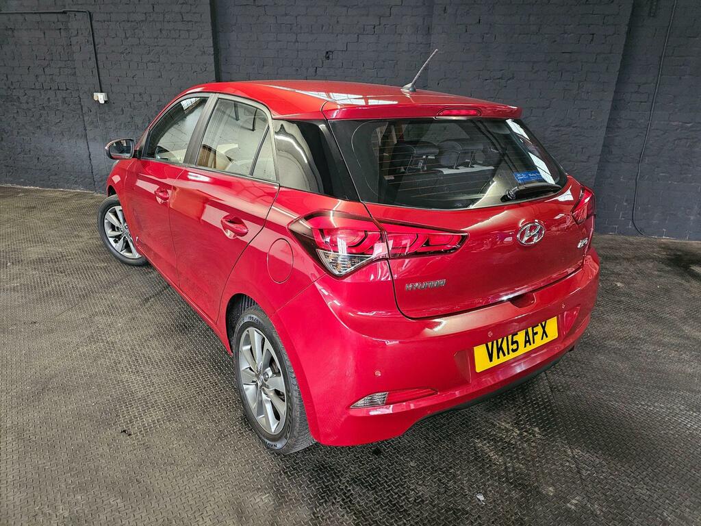 Hyundai I20 1.2 Blue Drive Se Euro 6 Ss VK15AFX Red #3