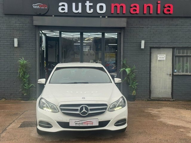 Mercedes-Benz E Class E220 Cdi Se Saloon ML14VYJ White #2