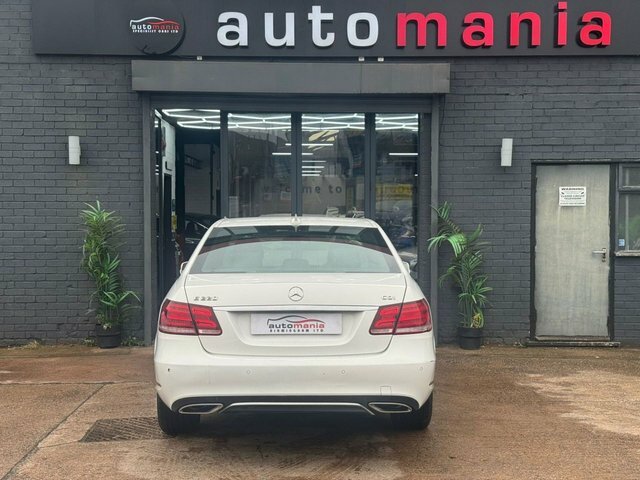 Mercedes-Benz E Class E220 Cdi Se Saloon ML14VYJ White #5