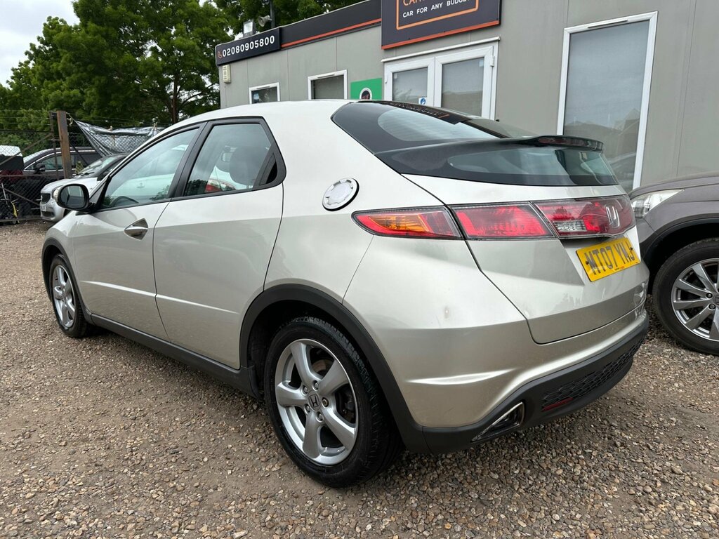 Honda Civic 1.8 I-vtec Se Silver #4