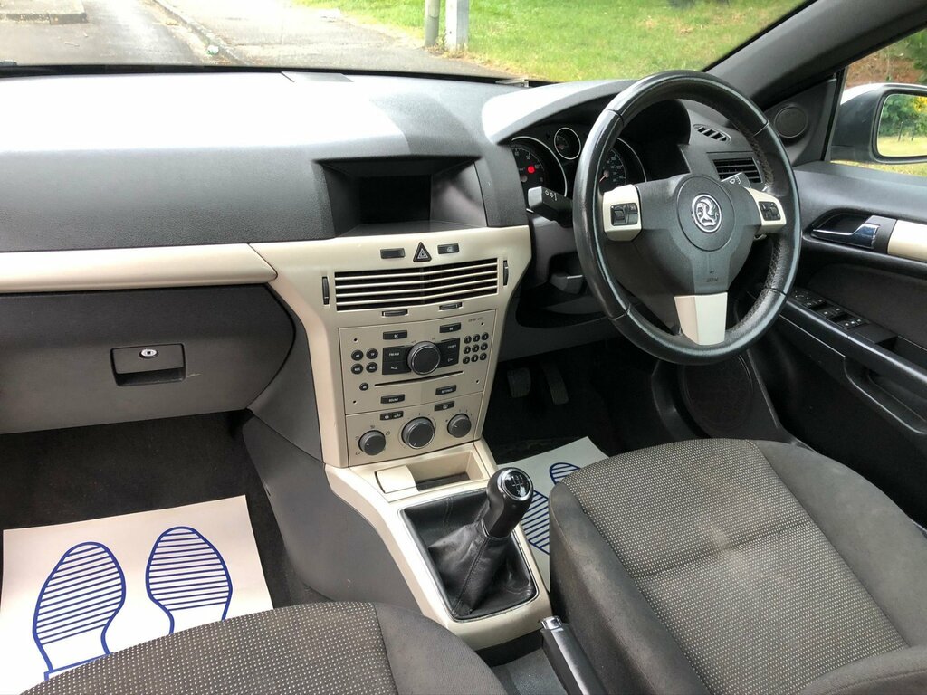 Vauxhall Astra 1.6I Twinair Air Twin Top DE58UMD Silver #2