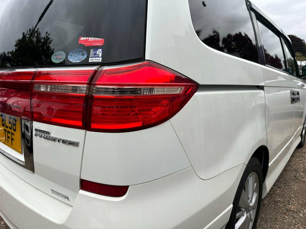 Honda Elysion Mpv White #57