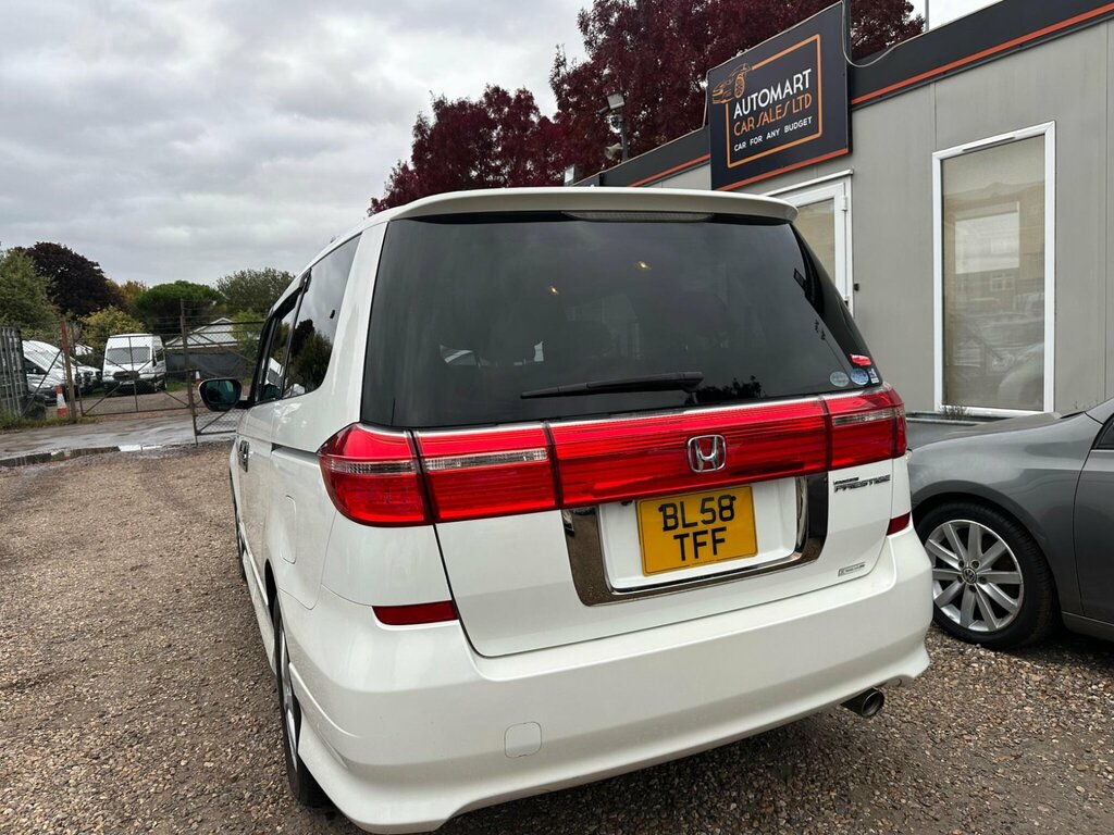 Honda Elysion Mpv White #16