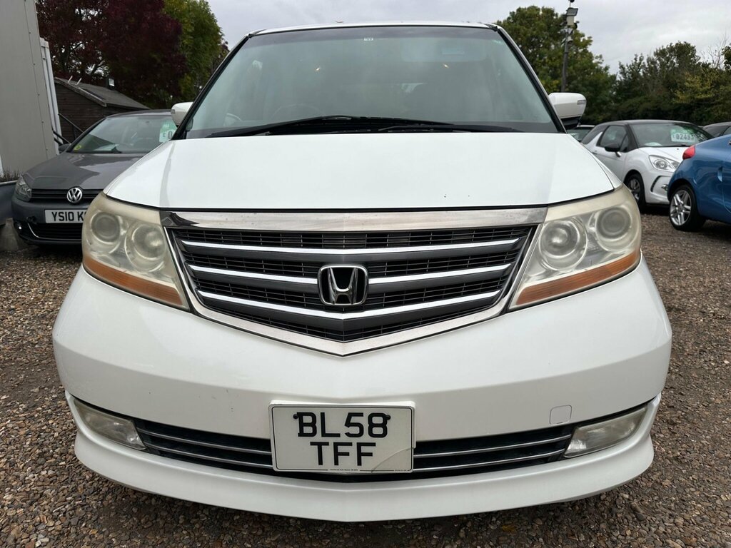 Honda Elysion Mpv White #2