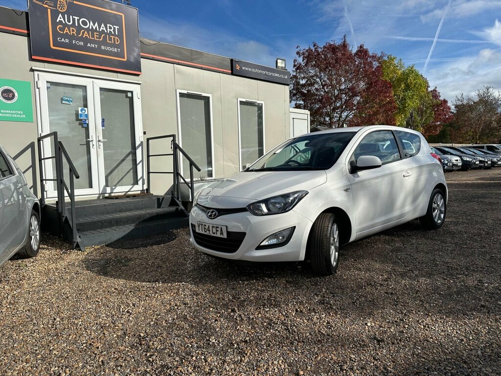 Hyundai I20 1.2 Active Euro 5 YT64CFA White #3