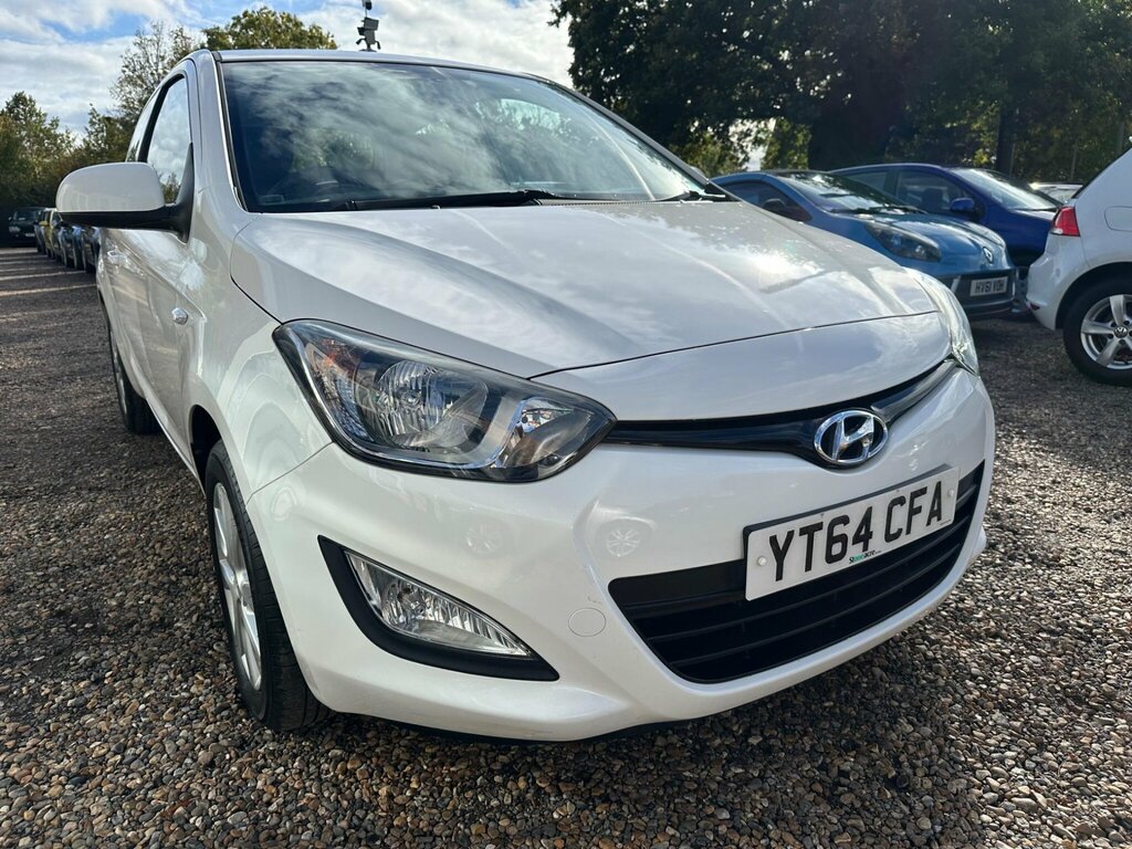 Hyundai I20 1.2 Active Euro 5 YT64CFA White #6