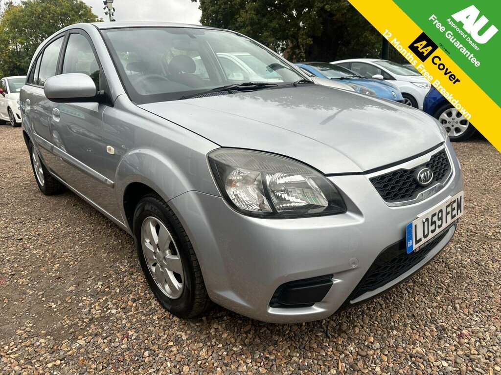 Kia RIO 1.4 Strike Silver