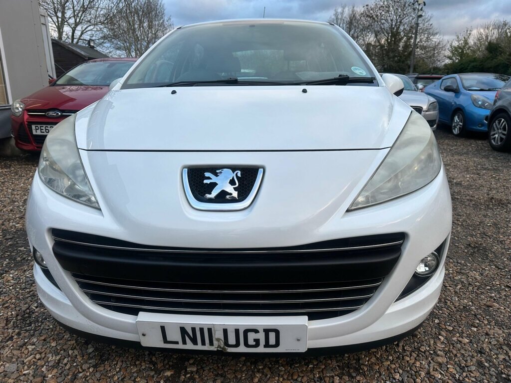 Peugeot 207 1.4 Vti Envy Euro 5 White #2