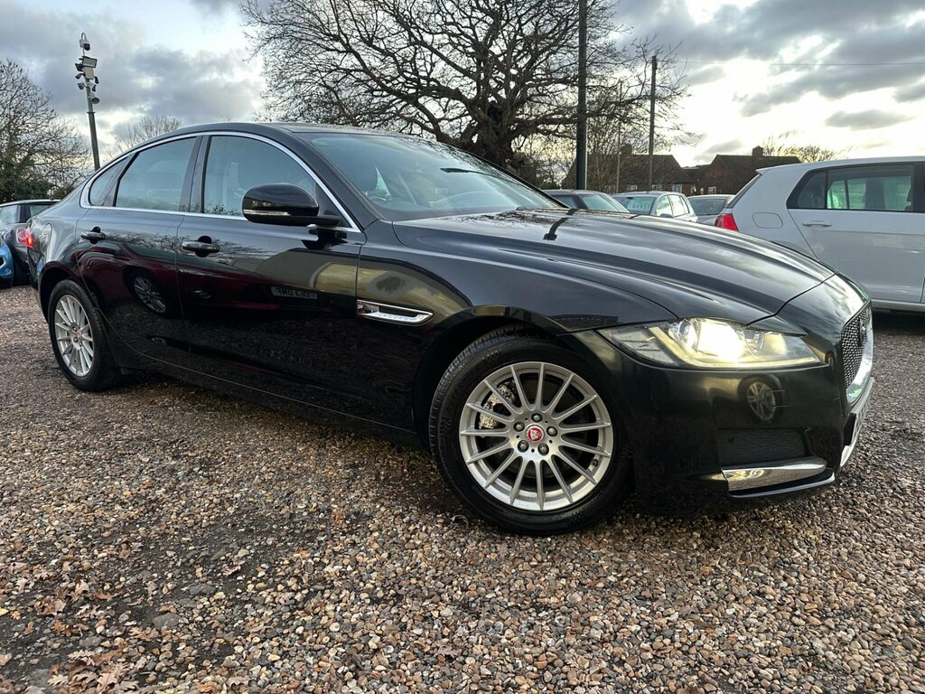 Jaguar XF 2.0D Prestige Euro 6 Ss BG65ERY Black #6