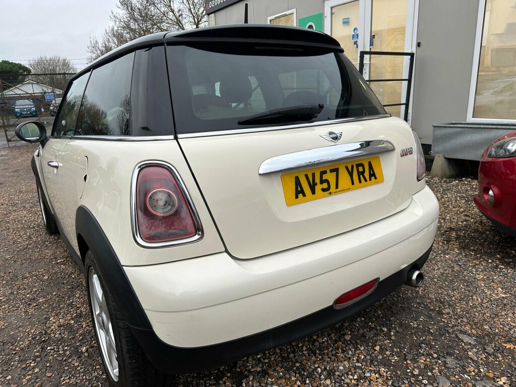 Mini Hatch 1.6 Cooper Steptronic Euro 4 White #4