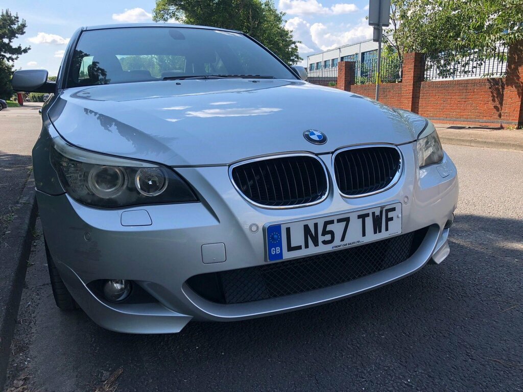 BMW 5 Series 2.0 520D M Sport Steptronic Euro 4 Silver #2