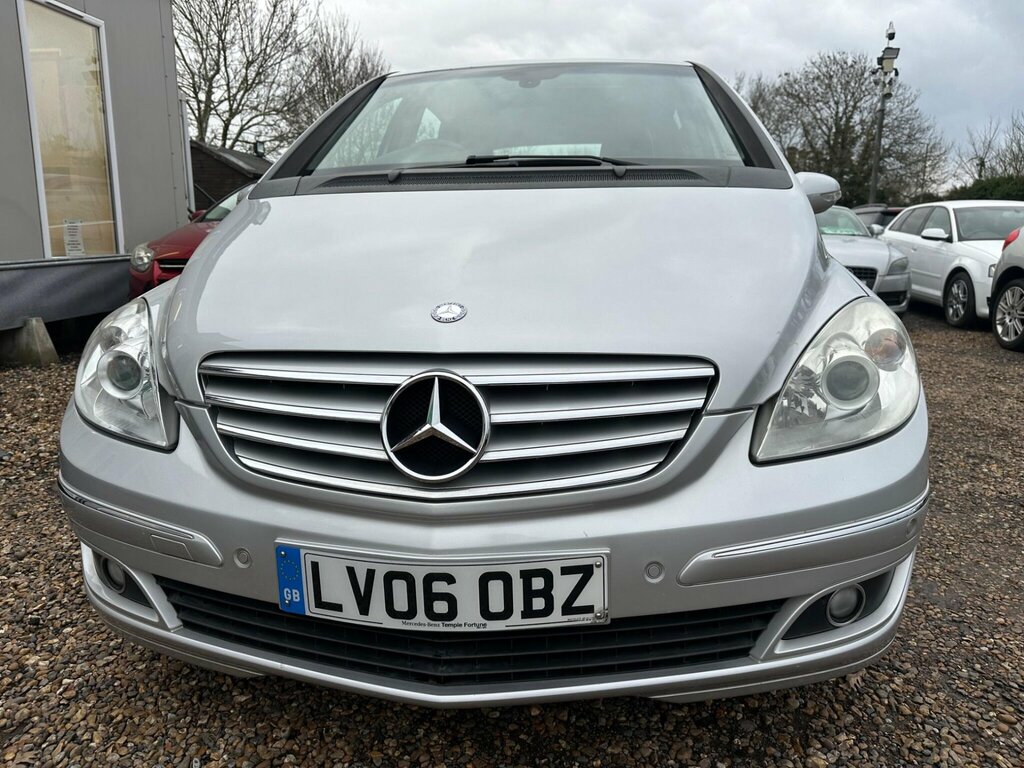Mercedes-Benz B Class 2.0 B200 Se Cvt Silver #2