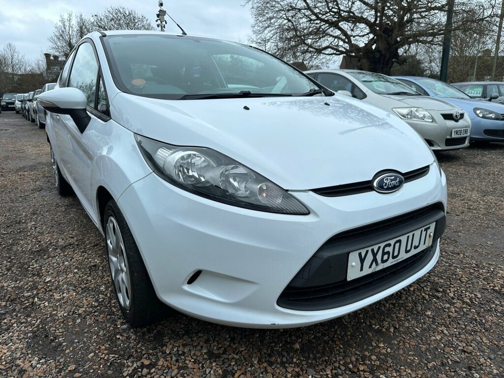 Ford Fiesta 1.25 Edge YX60UJT White #4
