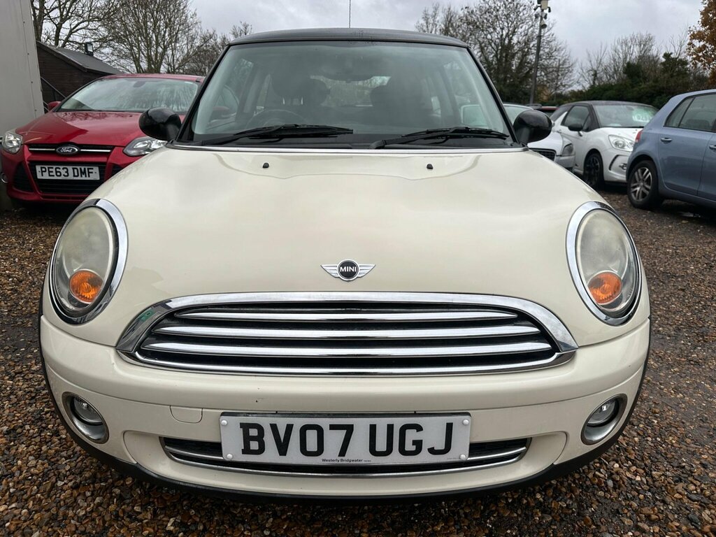Mini Hatch 1.6 Cooper Steptronic Euro 4 BV07UGJ #2