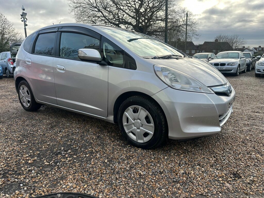 Honda Jazz 2012 1.3 I-vtec Ima Cvt Hybrid Silver #6