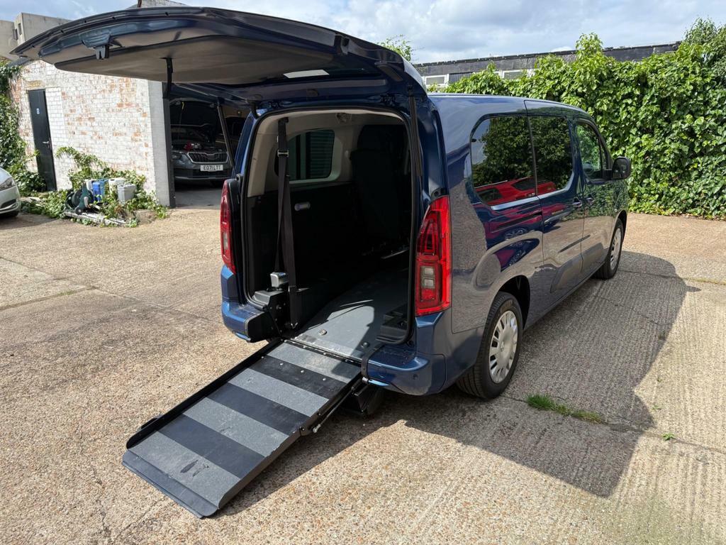 Vauxhall Combo Life Edition XL S S Wheel Chair Adapted 2 Seater 1.2 Blue #2