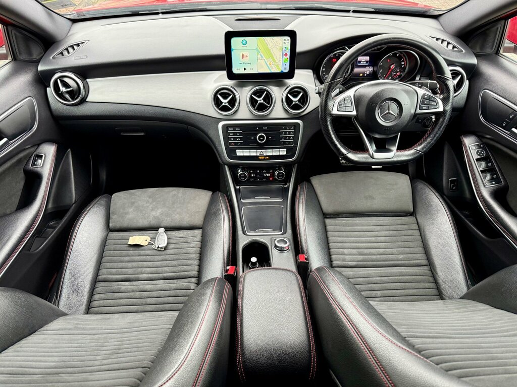 Mercedes-Benz GLA Class 1.6 Gla180 Amg Line Edition Suv 7G-dct EX20VSM Red #3