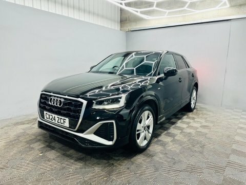Audi Q2 1.5 Tfsi Cod CX24ZCF Black #3