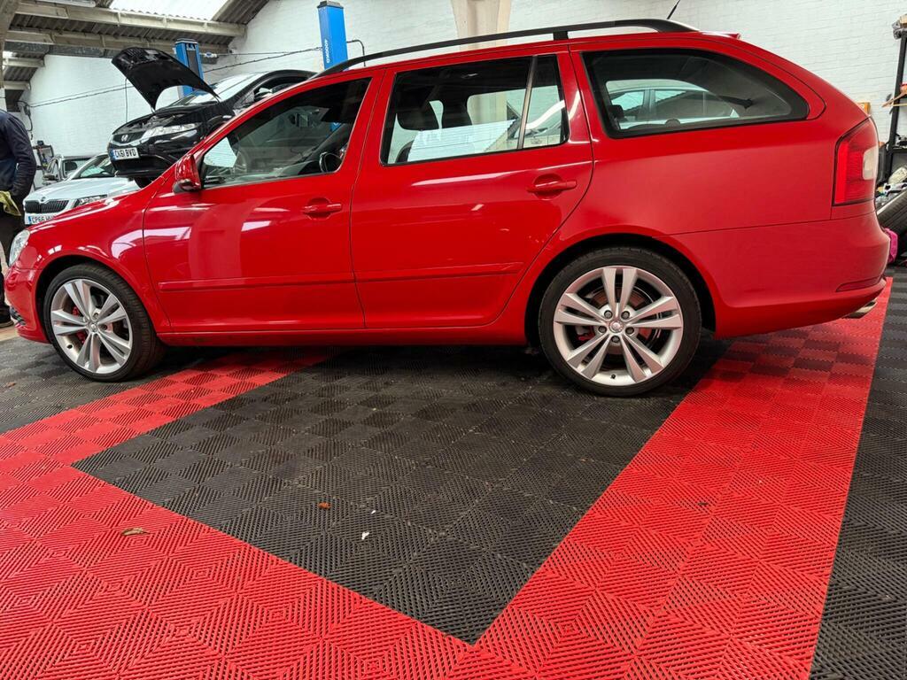 Skoda Octavia 2.0 Tdi Vrs Euro 5 Red #5