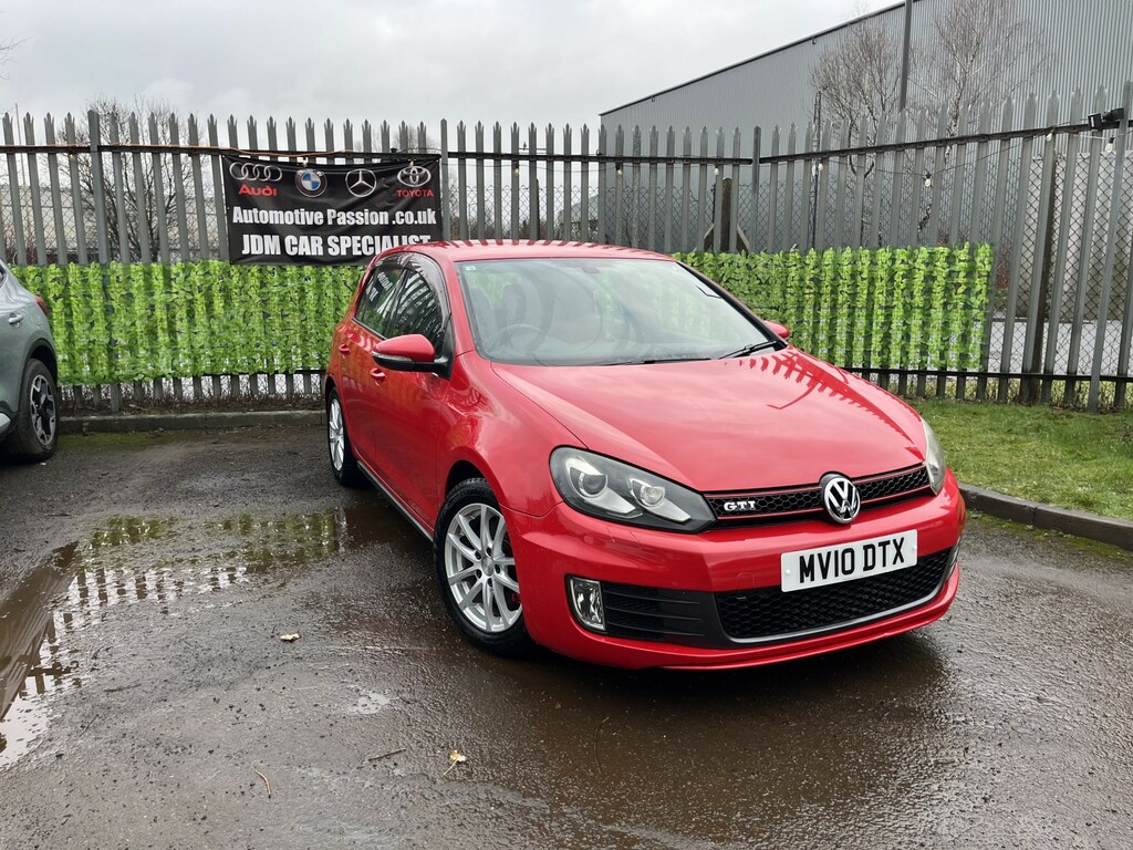 Volkswagen Golf 2.0 Tsi Gti 201010 Red #2