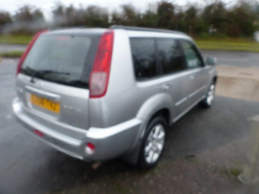 Nissan X-Trail 4X4 2.5I Aventura 200606 Silver #4