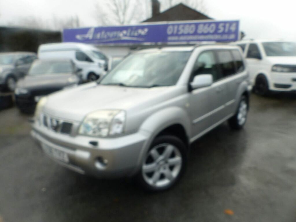 Nissan X-Trail 4X4 2.5I Aventura 200606 Silver