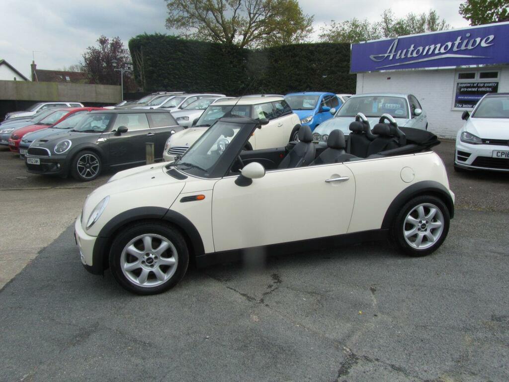 Mini Convertible Convertible 1.6 Cooper Convertible 200808 White #2