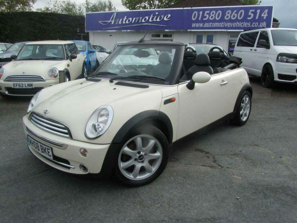 Mini Convertible Convertible 1.6 Cooper Convertible 200808 White