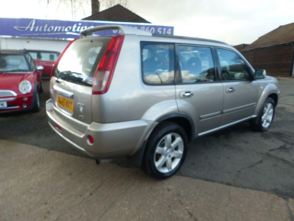 Nissan X-Trail Suv 2.2 Dci Sport 200555 Silver #3