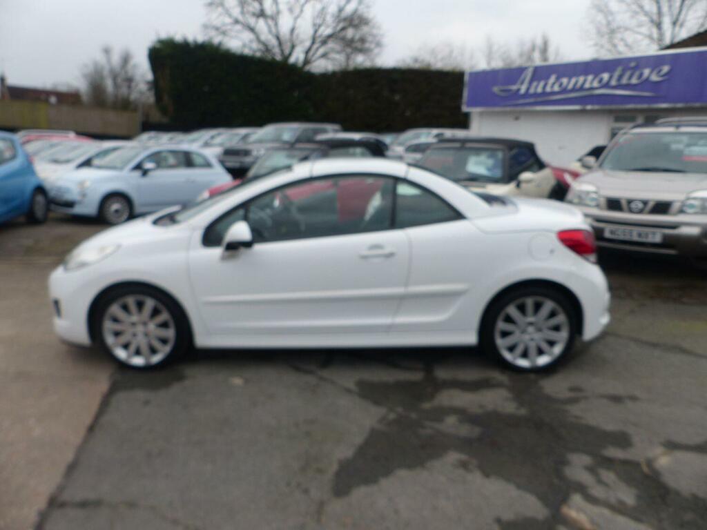 Peugeot 207 CC Convertible 1.6 Hdi Allure 201212 CE12HMF White #4