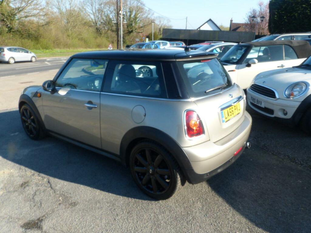 Mini Hatch Hatchback 1.6 Cooper Hatch 200756 LA56PVJ Brown #2