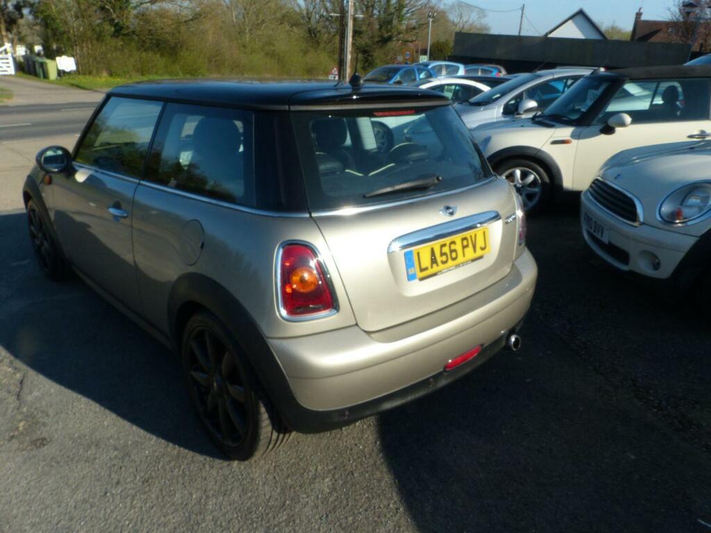 Mini Hatch Hatchback 1.6 Cooper Hatch 200756 LA56PVJ Brown #6