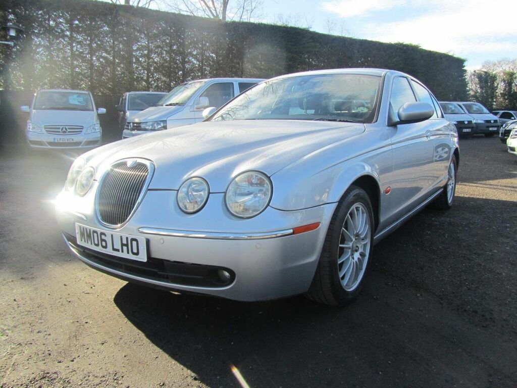 Jaguar S-Type Saloon 3.0 V6 Se 200606 Silver