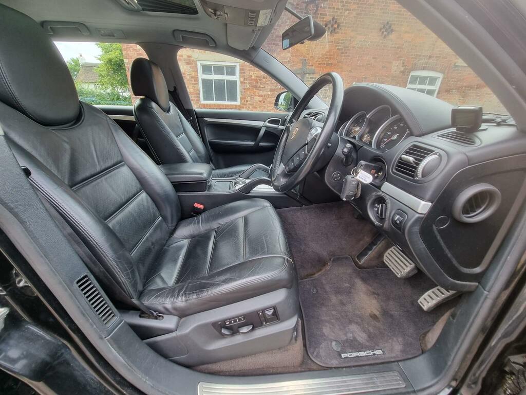 Porsche Cayenne 4.5 Turbo Tiptronic S Awd Black #6