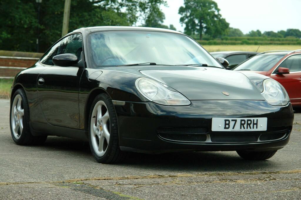 Porsche 911 3.4 996 Carrera 2 Black