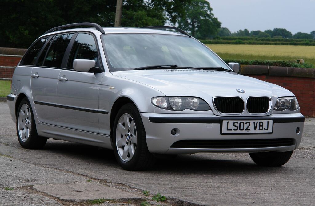 BMW 3 Series 318I Se Touring Tiptronic Silver