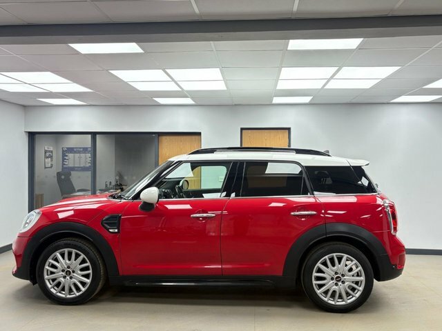Mini Countryman 1.5 Cooper Suv Euro 6 Ss 136 SM18XCH Red #4