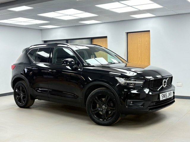 Volvo XC40 2.0 D4 R-design Suv Awd Euro 6 S SN19JWR Black #2